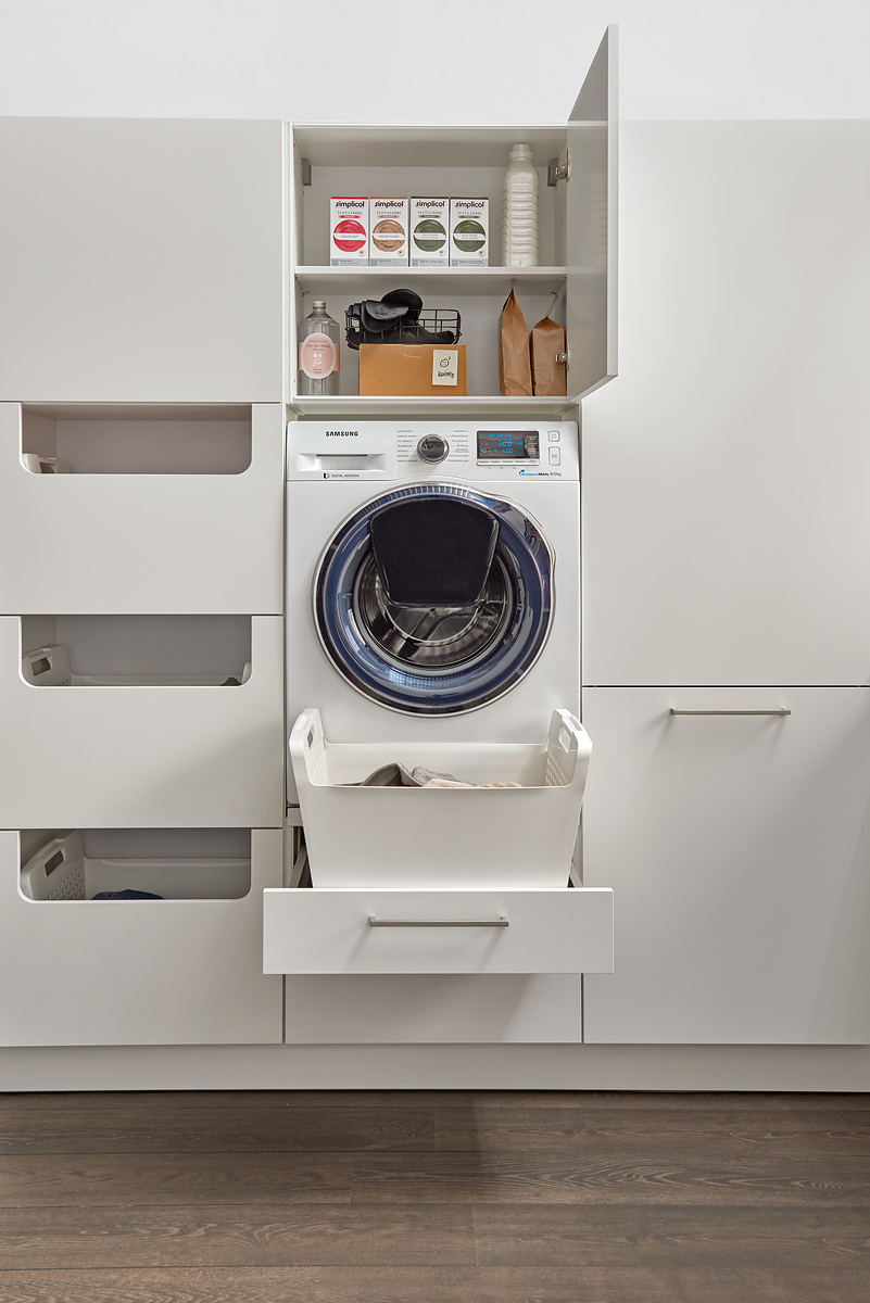 Model 040